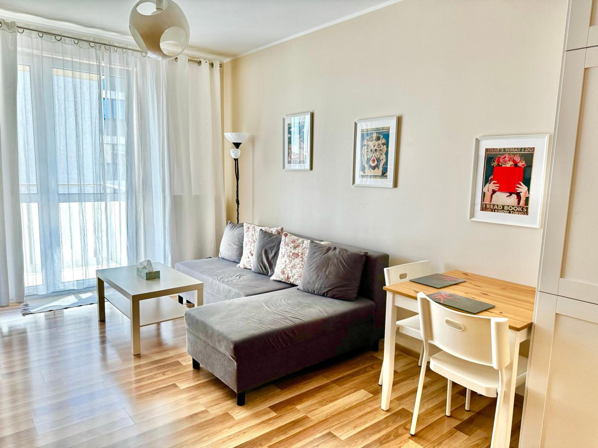 Rozana With Parking Apartament Ząbki